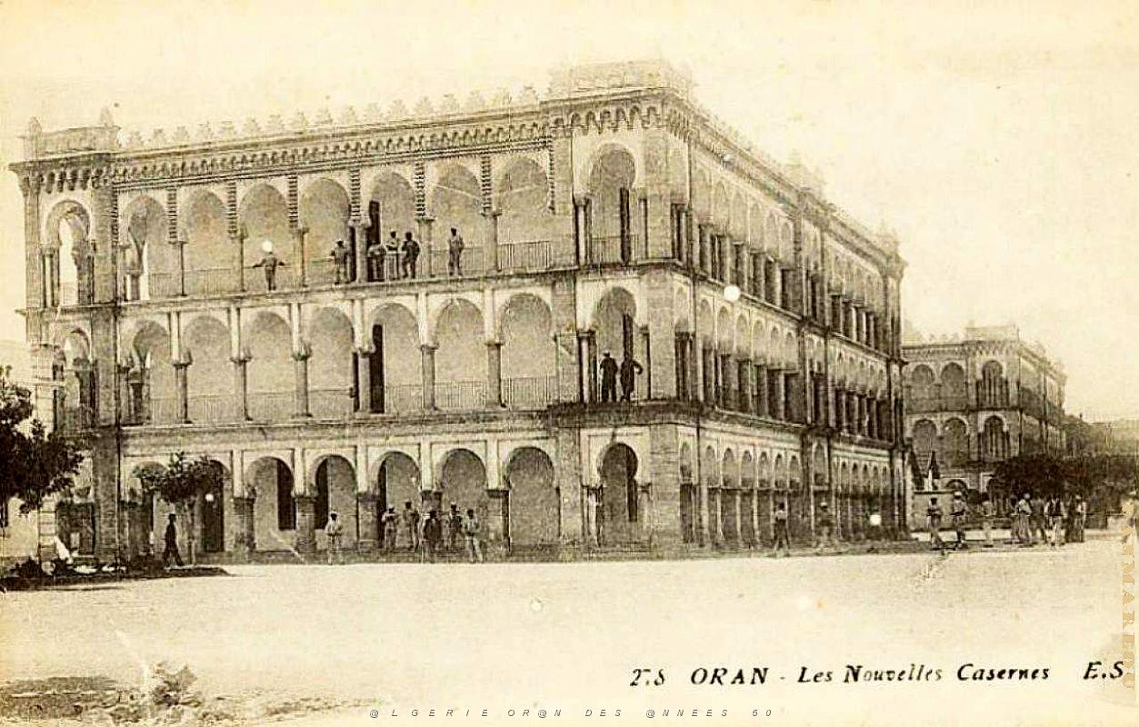 CA da- 017- Casernes artillerie et train des equipages.jpg